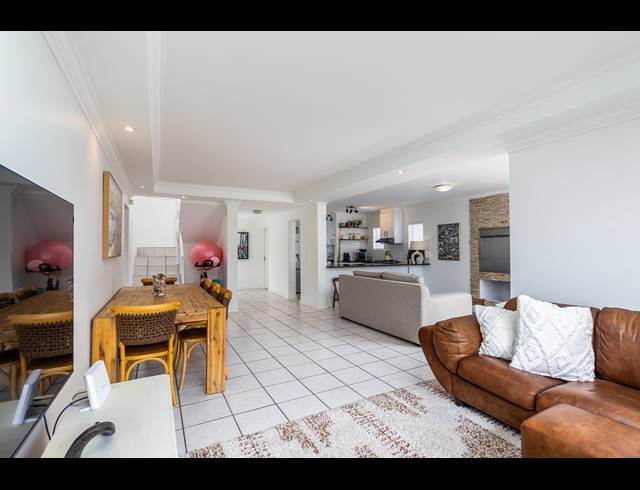 3 BEDROOM HOUSE TO LET IN BIG BAY
